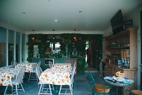Bradleigh Lodge