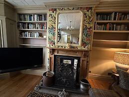Bradleigh Lodge