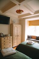 Bradleigh Lodge