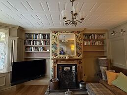Bradleigh Lodge