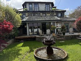 Bradleigh Lodge