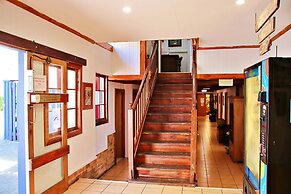 Brisbane Manor Hotel