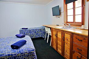 Brisbane Manor Hotel