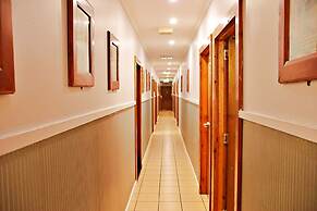 Brisbane Manor Hotel