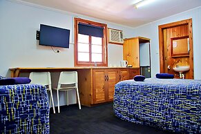 Brisbane Manor Hotel