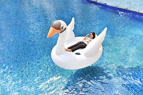 Vega Hotel Gading Serpong