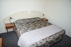 Bks Egmont Motor Lodge