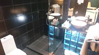 The Venue Residence and Cabaret