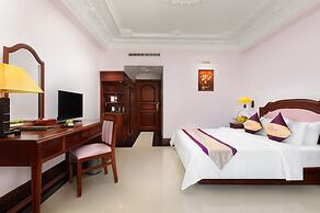 Regency Angkor Hotel