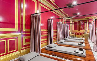 Regency Angkor Hotel