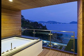 Zenmaya Oceanfront Phuket, Trademark Collection by Wyndham