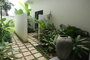 Ashia Hotel & Lounge