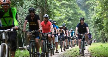 Ashia Hotel & Lounge