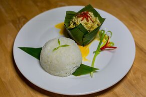 Ashia Hotel & Lounge