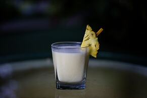 Ashia Hotel & Lounge