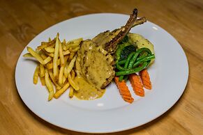 Ashia Hotel & Lounge