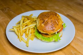 Ashia Hotel & Lounge