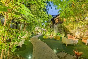 Ashia Hotel & Lounge