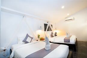 Ashia Hotel & Lounge