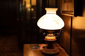 Leaside Manor by The Leaside Group