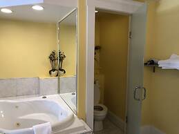 Leaside Manor by The Leaside Group