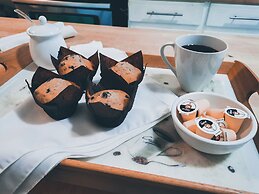 Leaside Manor by The Leaside Group