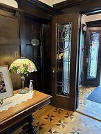 Leaside Manor by The Leaside Group