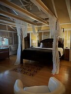 Leaside Manor by The Leaside Group