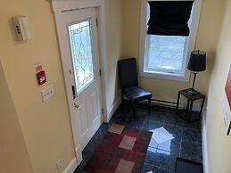 Leaside Manor by The Leaside Group