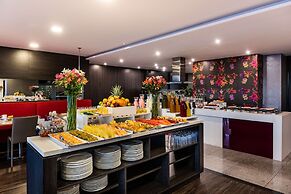 NH Bogotá Urban 26 Royal