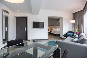 NH Bogotá Urban 26 Royal