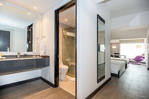 NH Bogotá Urban 26 Royal