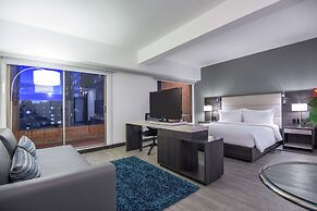 NH Bogotá Urban 26 Royal