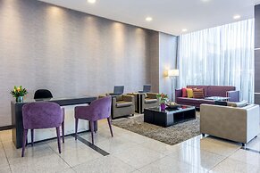 NH Bogotá Urban 26 Royal