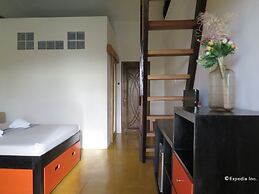 Vanilla Sky Dive Resort