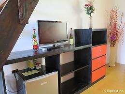 Vanilla Sky Dive Resort