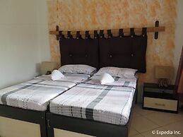 Vanilla Sky Dive Resort