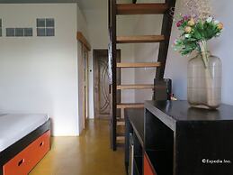 Vanilla Sky Dive Resort