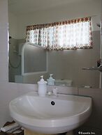 Vanilla Sky Dive Resort