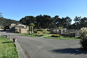 Fort Ross Lodge