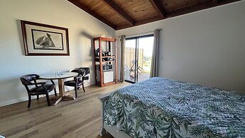 Fort Ross Lodge