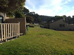 Fort Ross Lodge