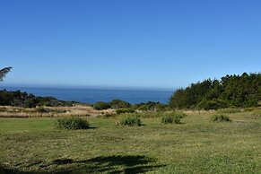 Fort Ross Lodge