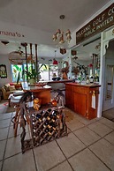 Hale Kawehi B&B Guesthouse