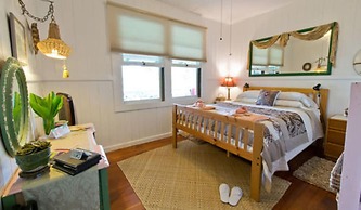 Hale Kawehi B&B Guesthouse