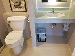 Khuangsingh Residence