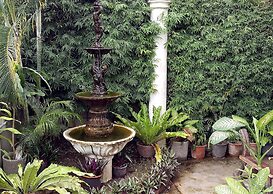 Khuangsingh Residence