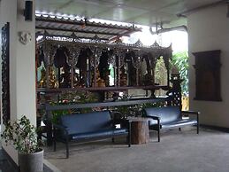 Khuangsingh Residence