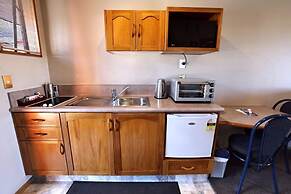 Baywatch Motor Lodge