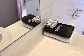 Baywatch Motor Lodge